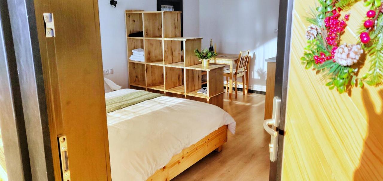 Birtok Houses- Twin No 1 For 2 People Borzont ภายนอก รูปภาพ